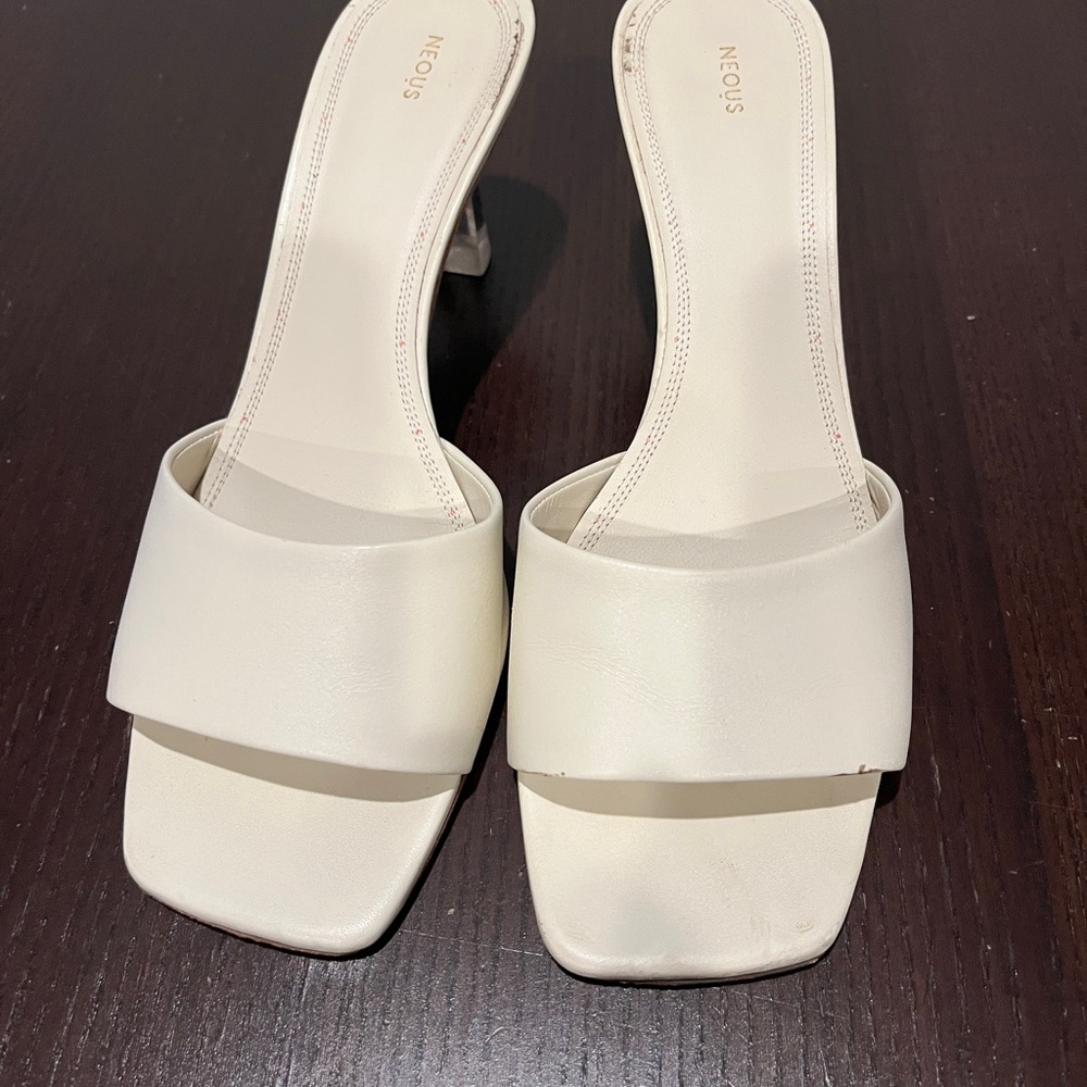 NEOUS Ivory Slide Sandal Clear Heel size 9
